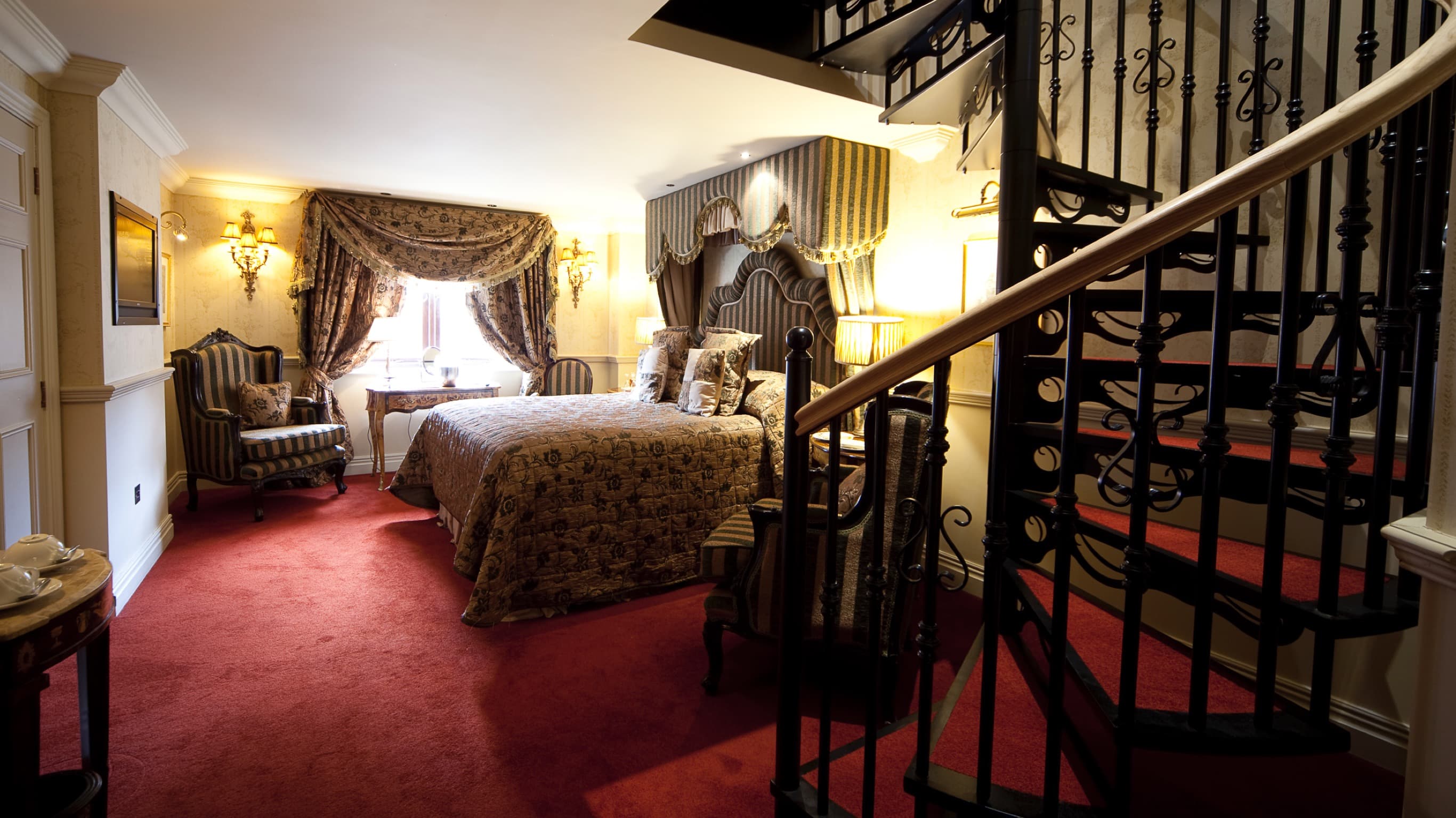 Dudley Grand Feature Room | Coombe Abbey Hotel